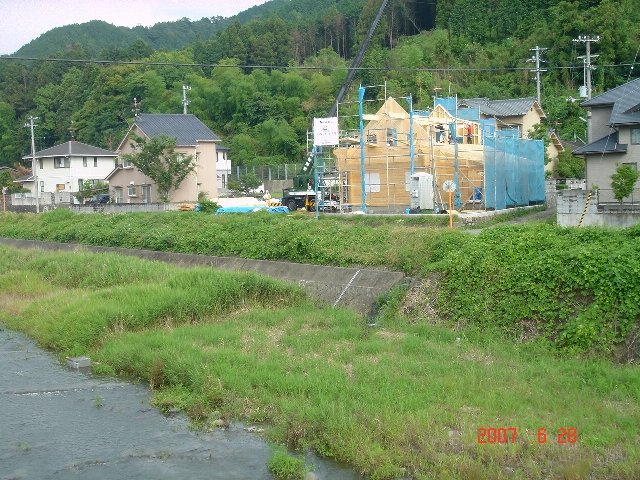 フィンランドログハウス組上げ風景5日目（愛媛県松山市近郊　川内ICより5分　東温市内）