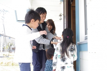 祝！お引き渡し　〜パーゴラのある北欧住宅　フィンランドログハウス〜（愛媛県　松山市　府中）